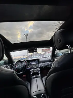Mercedes-Benz E300 2018 Black