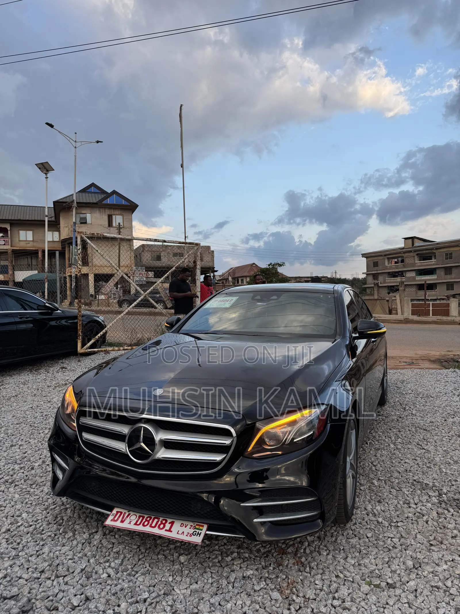 Mercedes-Benz E300 2018 Black