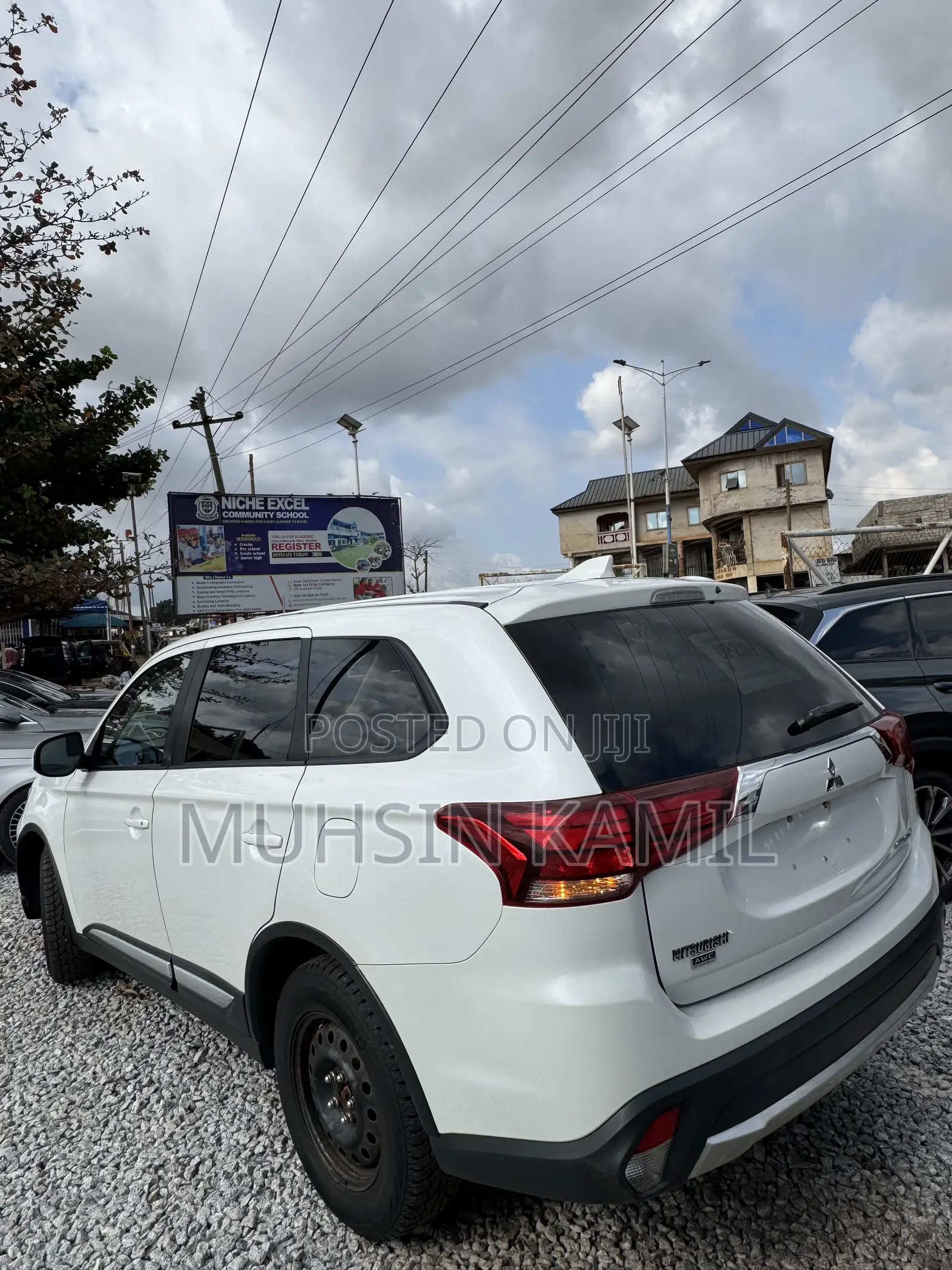 Mitsubishi Outlander 2018 White