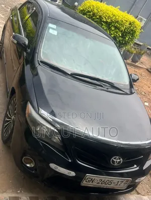 Toyota Corolla 2012 Black
