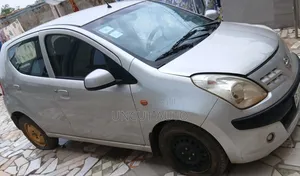 Nissan Pixo 1.0 FWD 2011 Gray