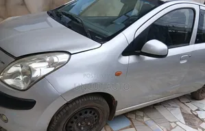 Nissan Pixo 1.0 FWD 2011 Gray