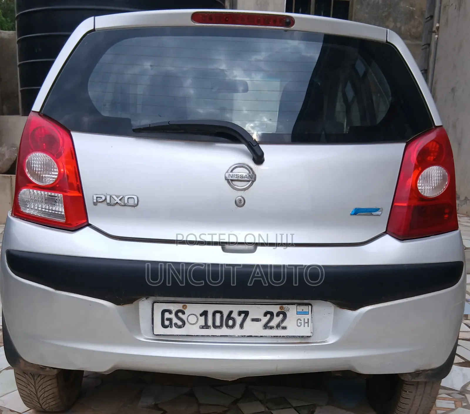 Nissan Pixo 1.0 FWD 2011 Gray