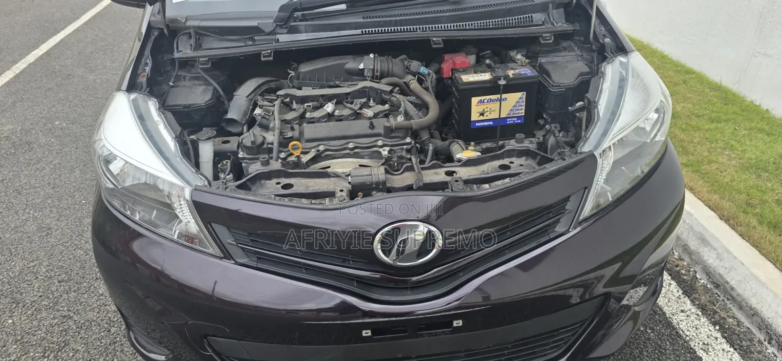 Toyota Vitz 2014 Purple