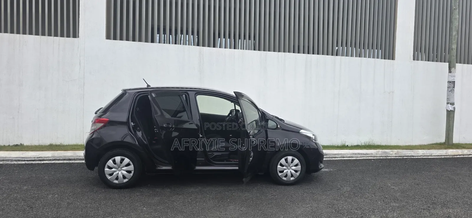 Toyota Vitz 2014 Purple