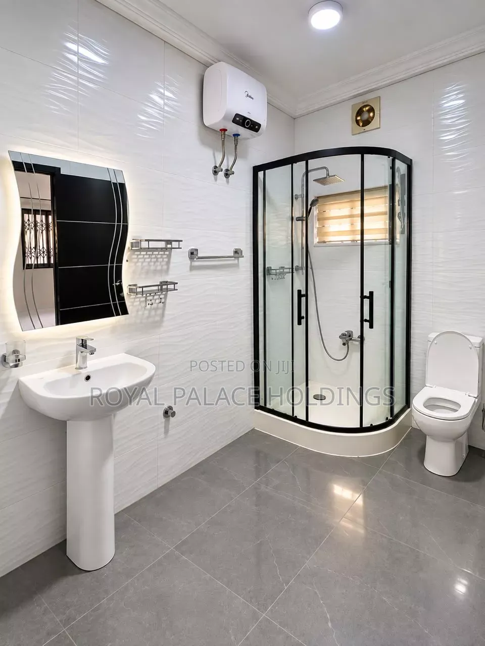 7bdrm Duplex in Oyarifa for rent