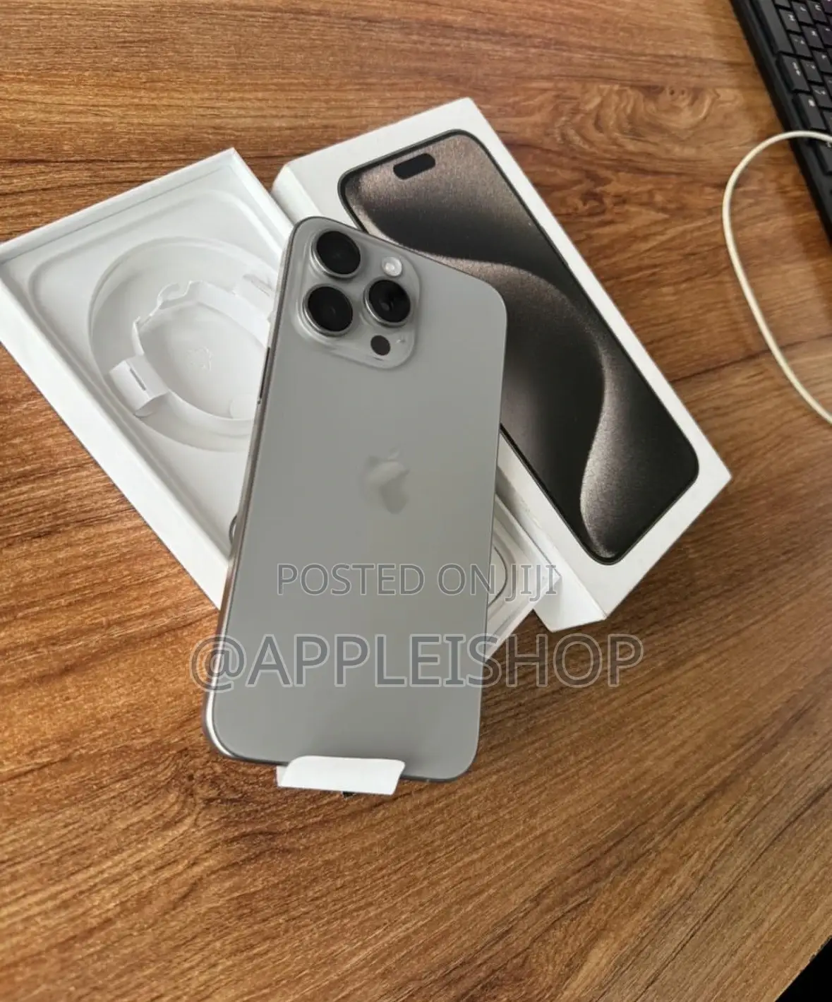 Apple iPhone 15 Pro Max 256 GB Silver