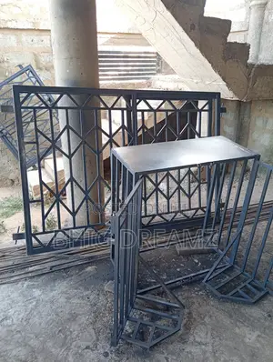 Gas Cylinder Cage