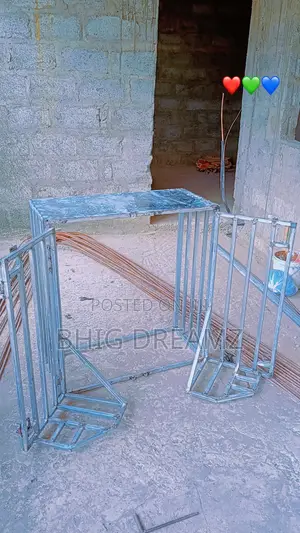 Gas Cylinder Cage
