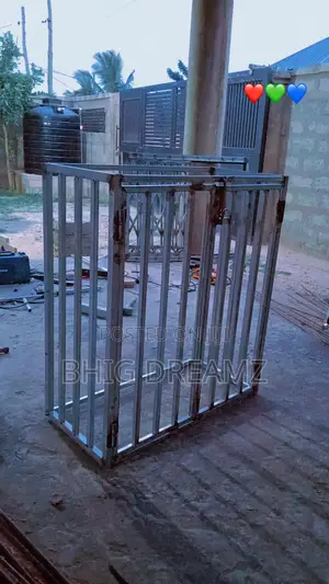 Gas Cylinder Cage