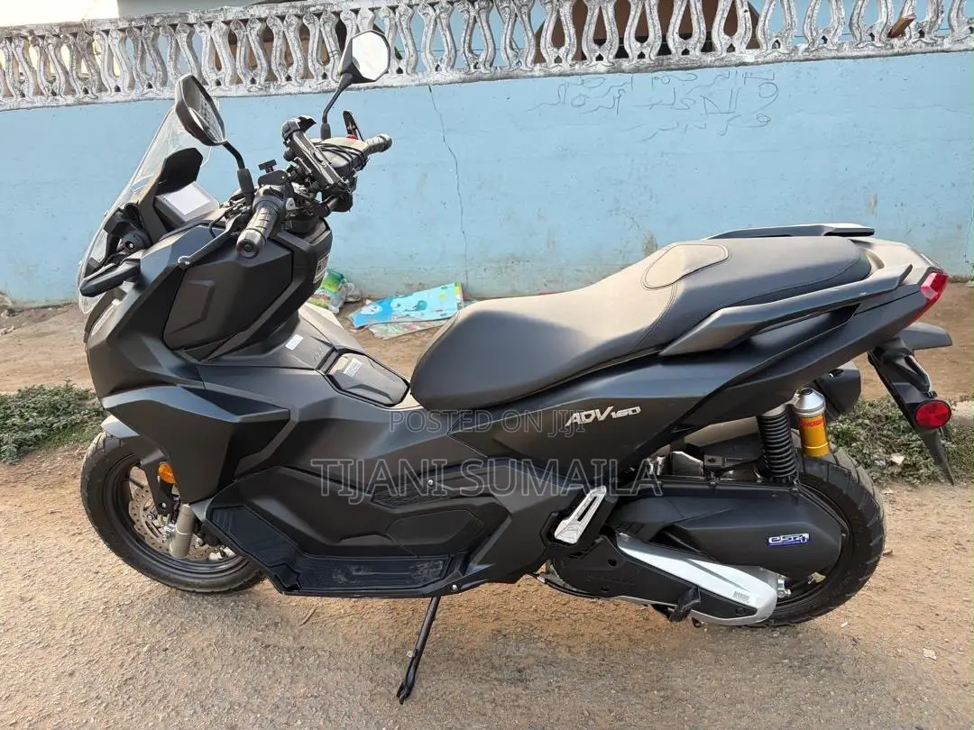 Honda 2025 Black