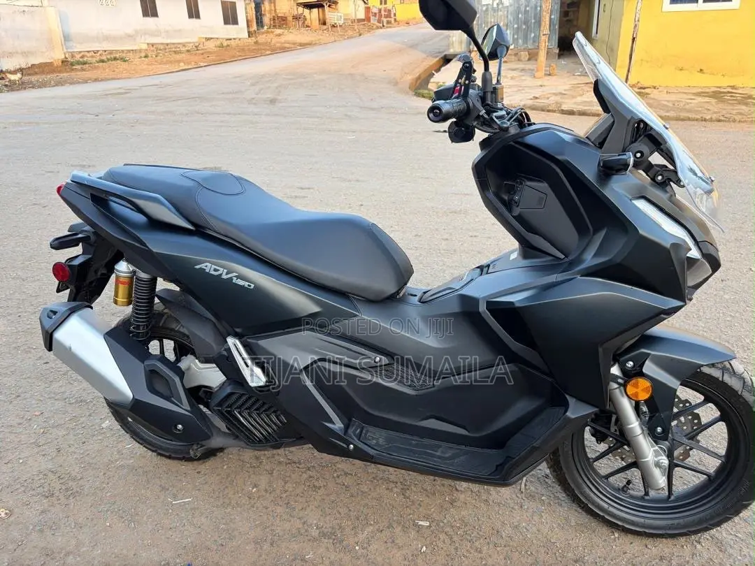 Honda 2025 Black
