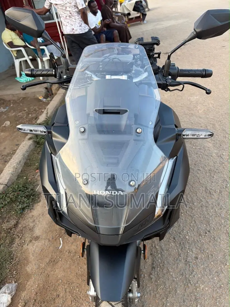 Honda 2025 Black