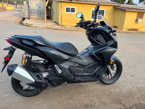 Honda 2025 Black