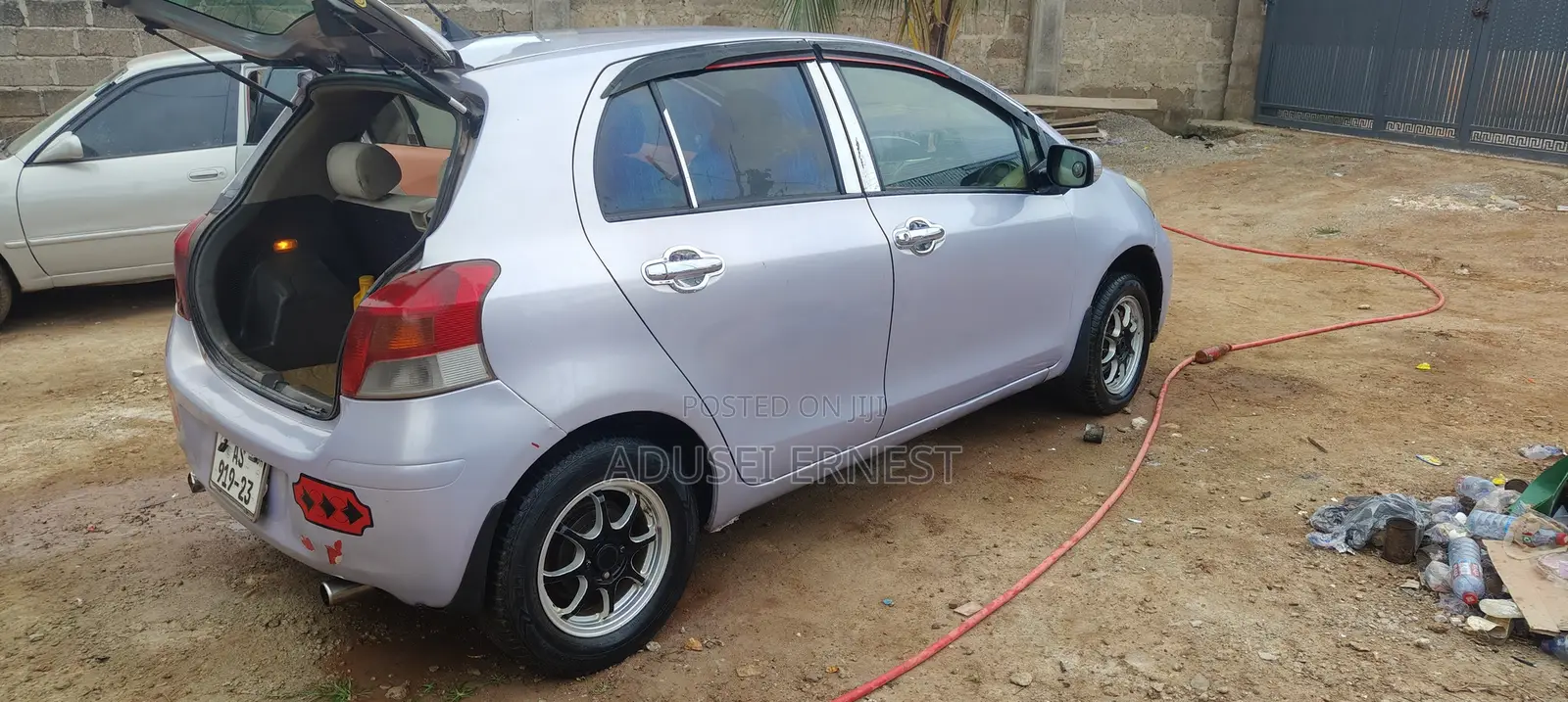 Toyota Vitz 2009 Pink