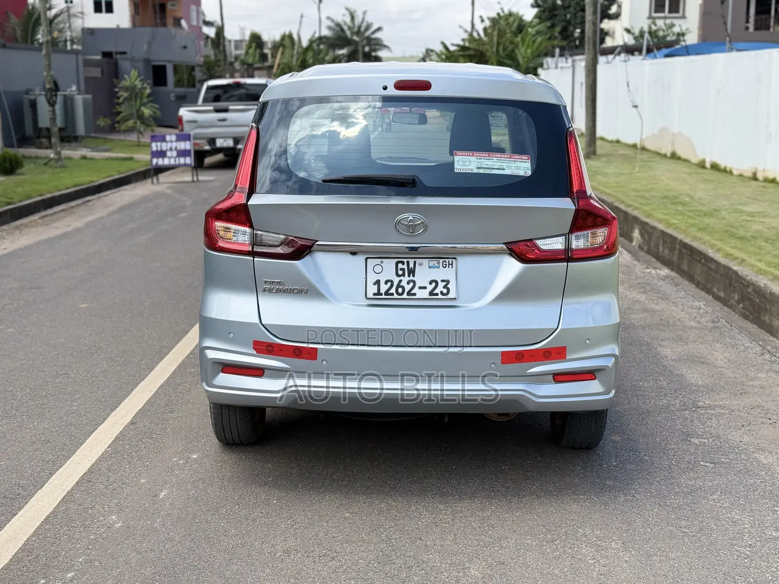 Toyota Rumion 1.5 FWD 2023 Silver