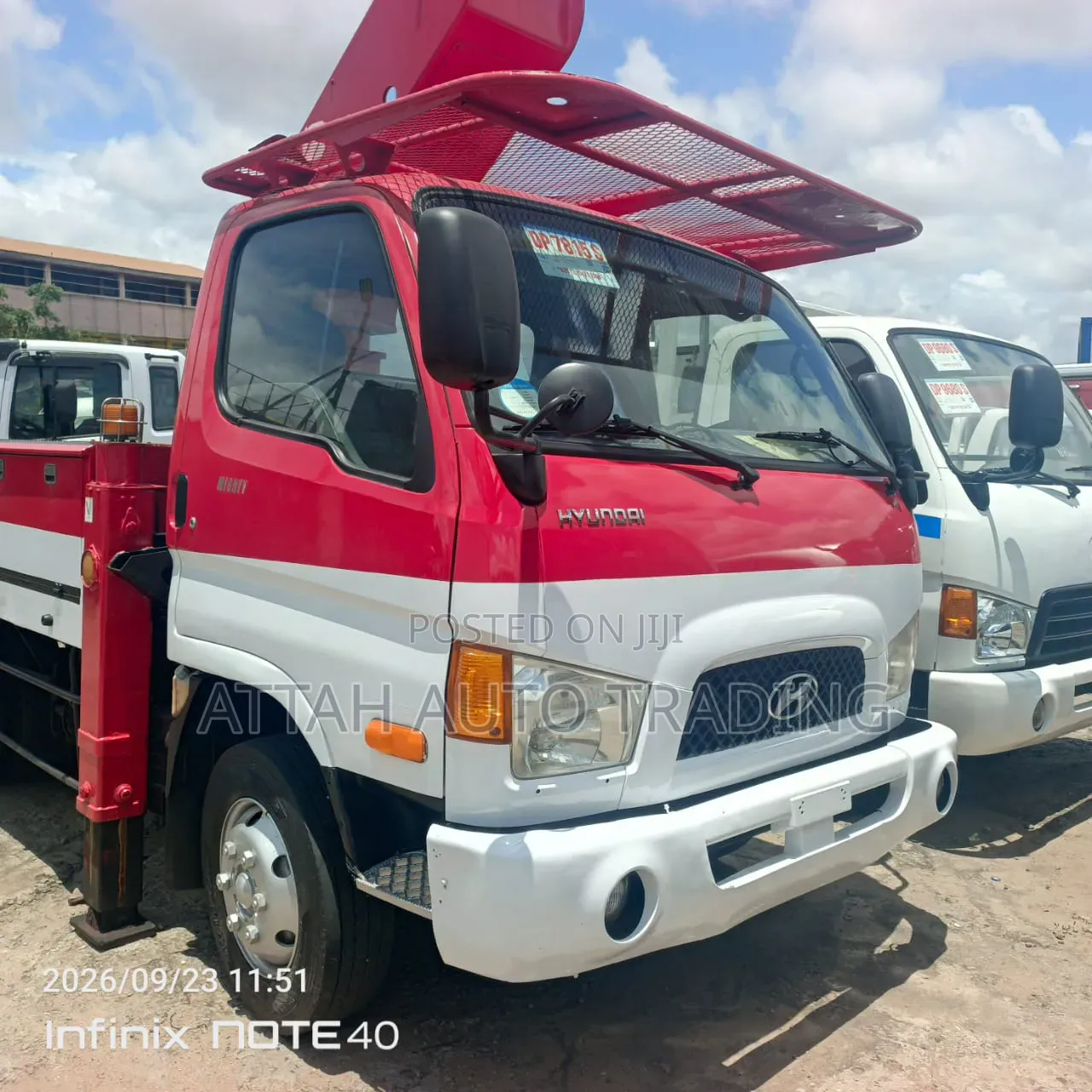Street Light Truck