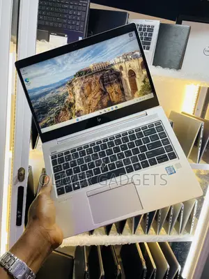 Laptop HP EliteBook 840 G5 8GB Intel Core i5 SSD 256GB