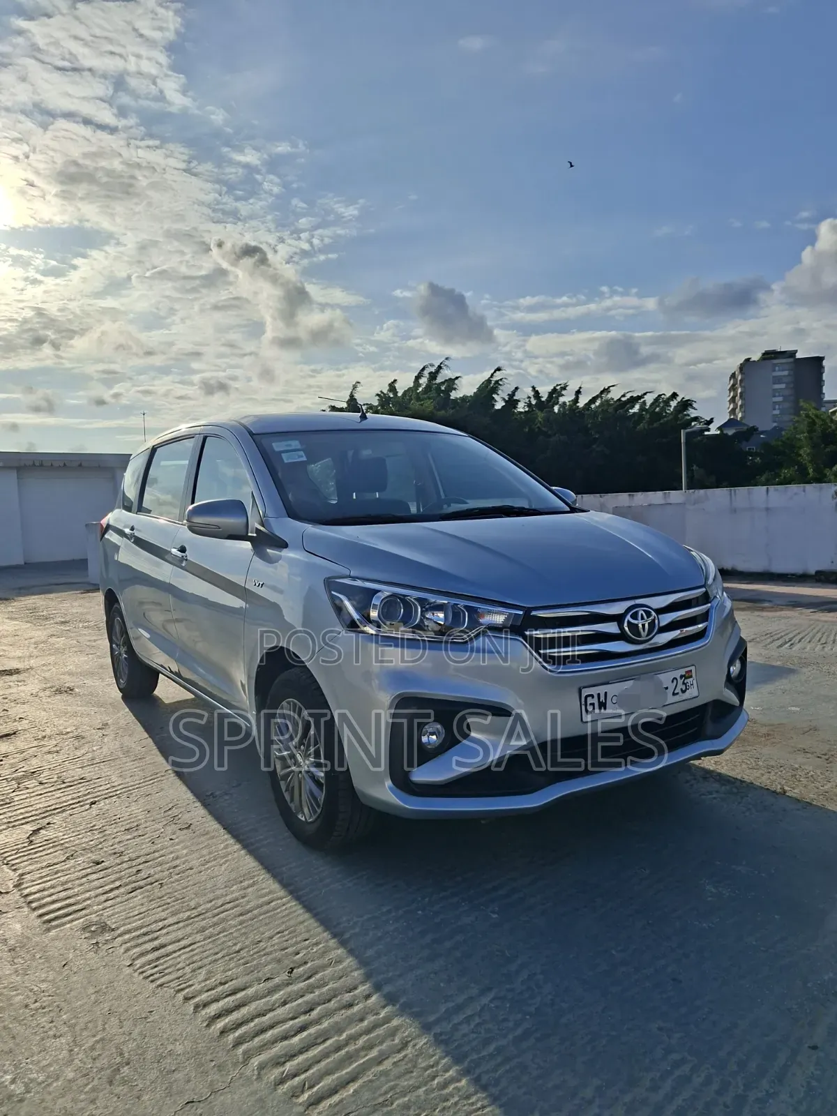 Toyota Rumion 1.5 FWD 2023 Silver