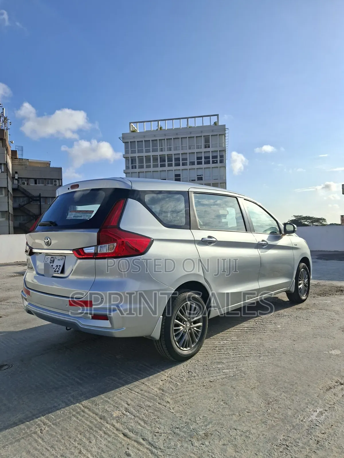 Toyota Rumion 1.5 FWD 2023 Silver