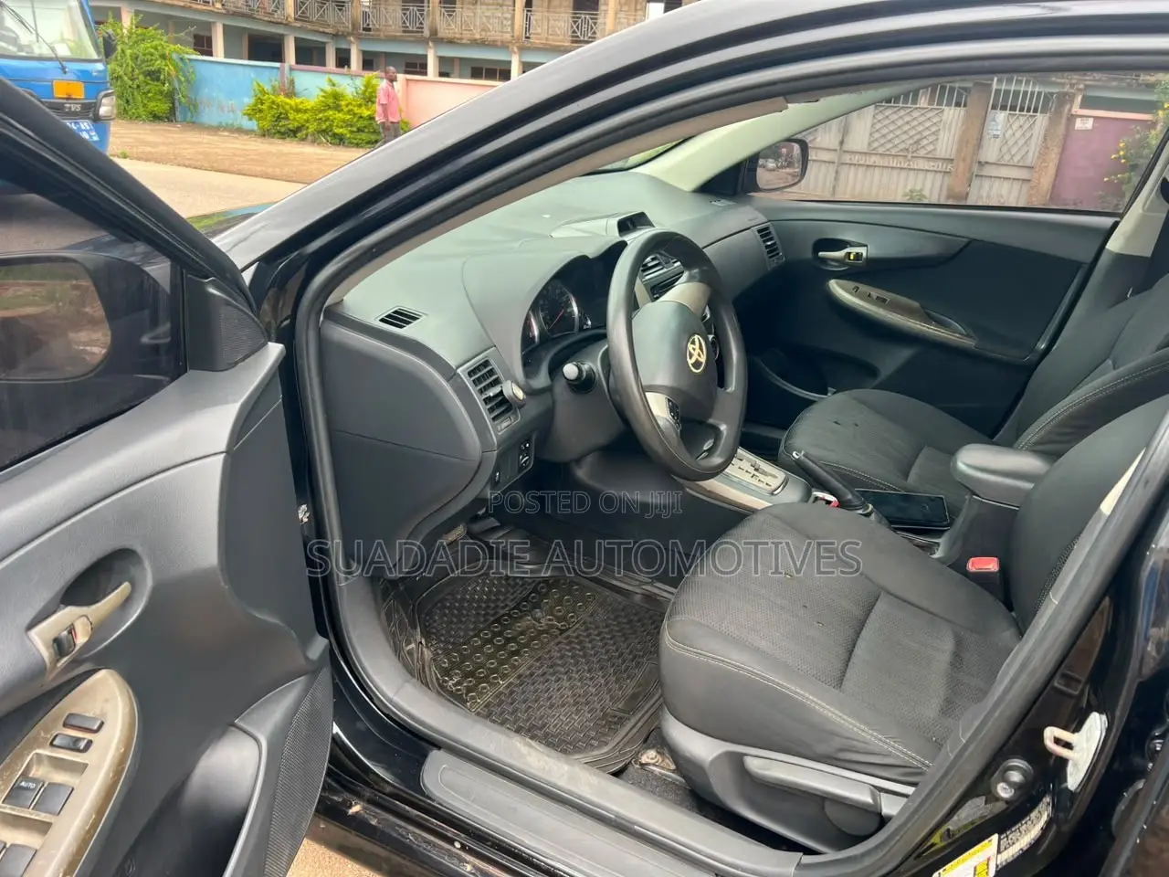Toyota Corolla 2013 Black