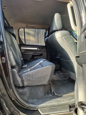 Toyota Hilux Revo Double Cab Deisel 2.4 AWD 2018 Black