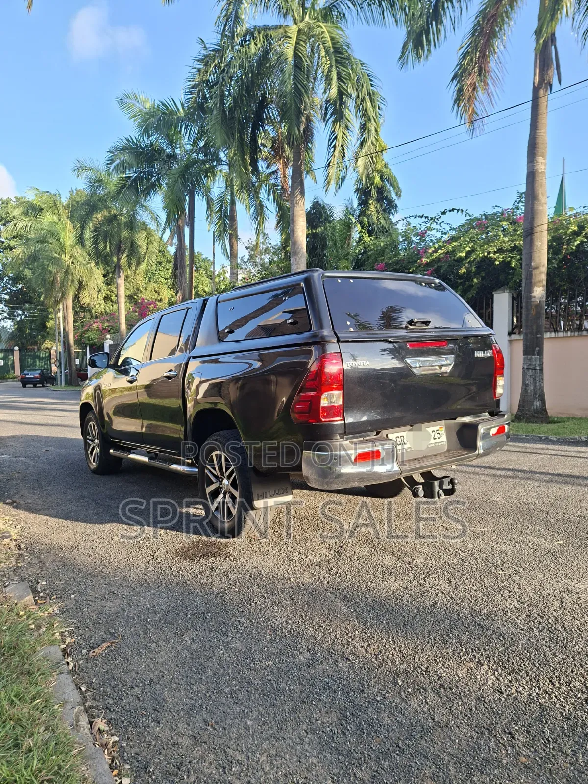 Toyota Hilux Revo Double Cab Deisel 2.4 AWD 2018 Black