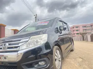Honda Stepwgn 2012 Black