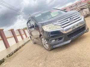 Honda Stepwgn 2012 Black