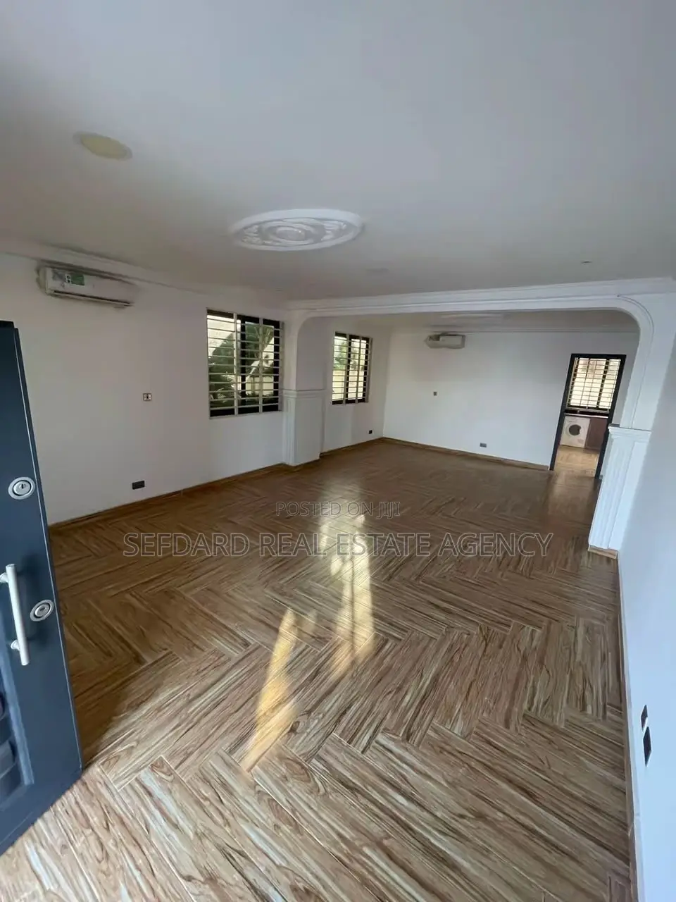 3bdrm Duplex in Sefdard Properties, Oyarifa for sale