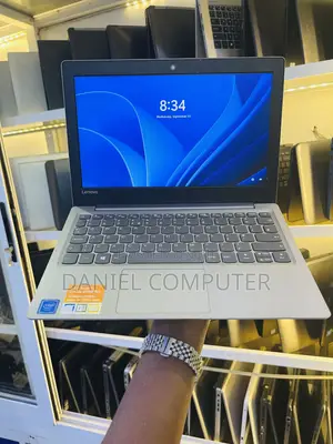 Laptop Lenovo IdeaPad S12 4GB Intel Celeron SSD 640GB