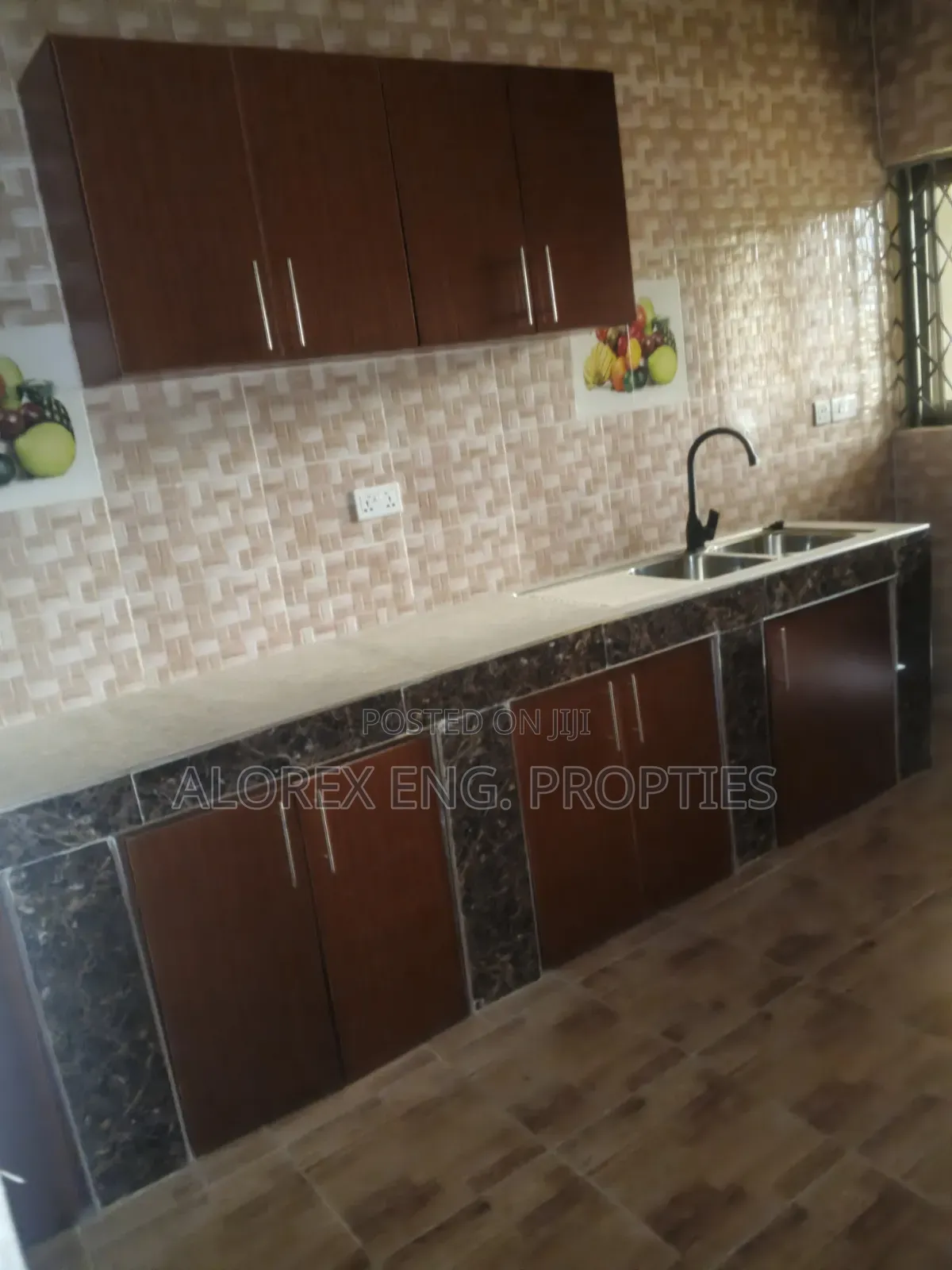 3bdrm Apartment in Oyarifa, Teiman, Pentecost for rent