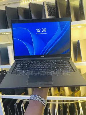 Laptop Dell Latitude 7390 2-in-1 16GB Intel Core i5 SSD 256GB