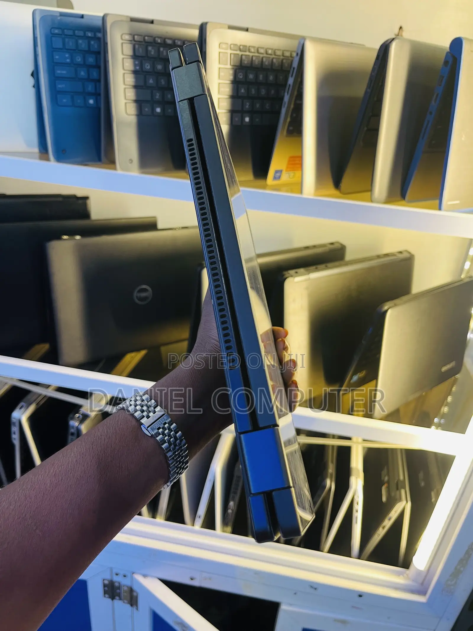 Laptop Dell Latitude 7390 2-in-1 16GB Intel Core i5 SSD 256GB