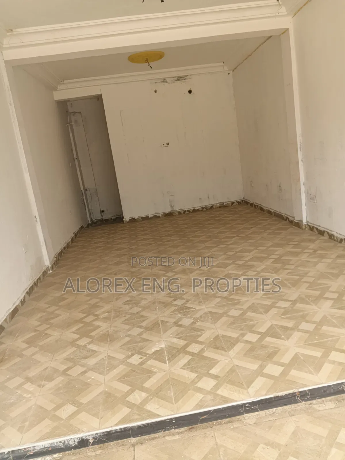 Shop for Rent at Oyarifa Teiman