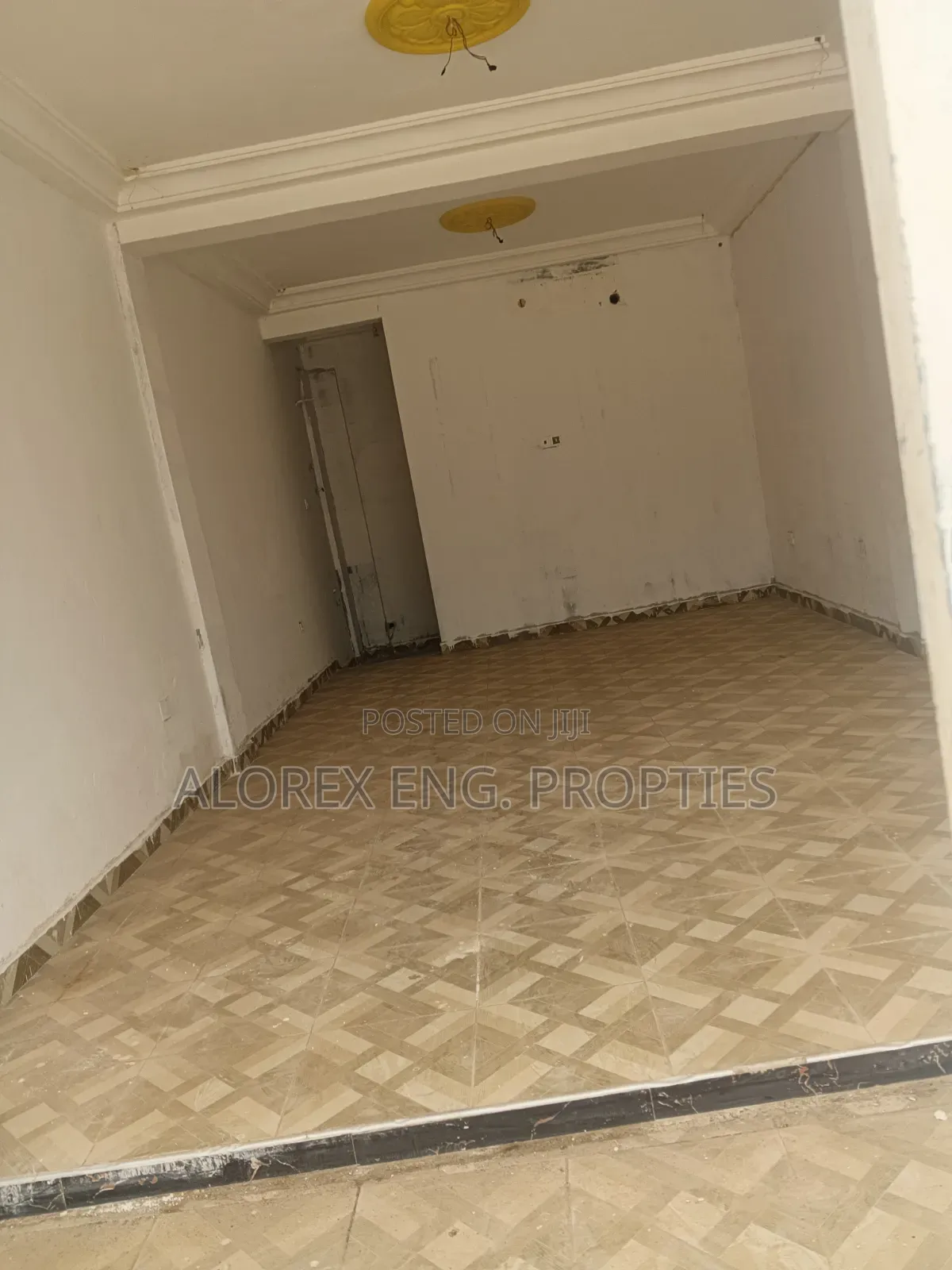 Shop for Rent at Oyarifa Teiman