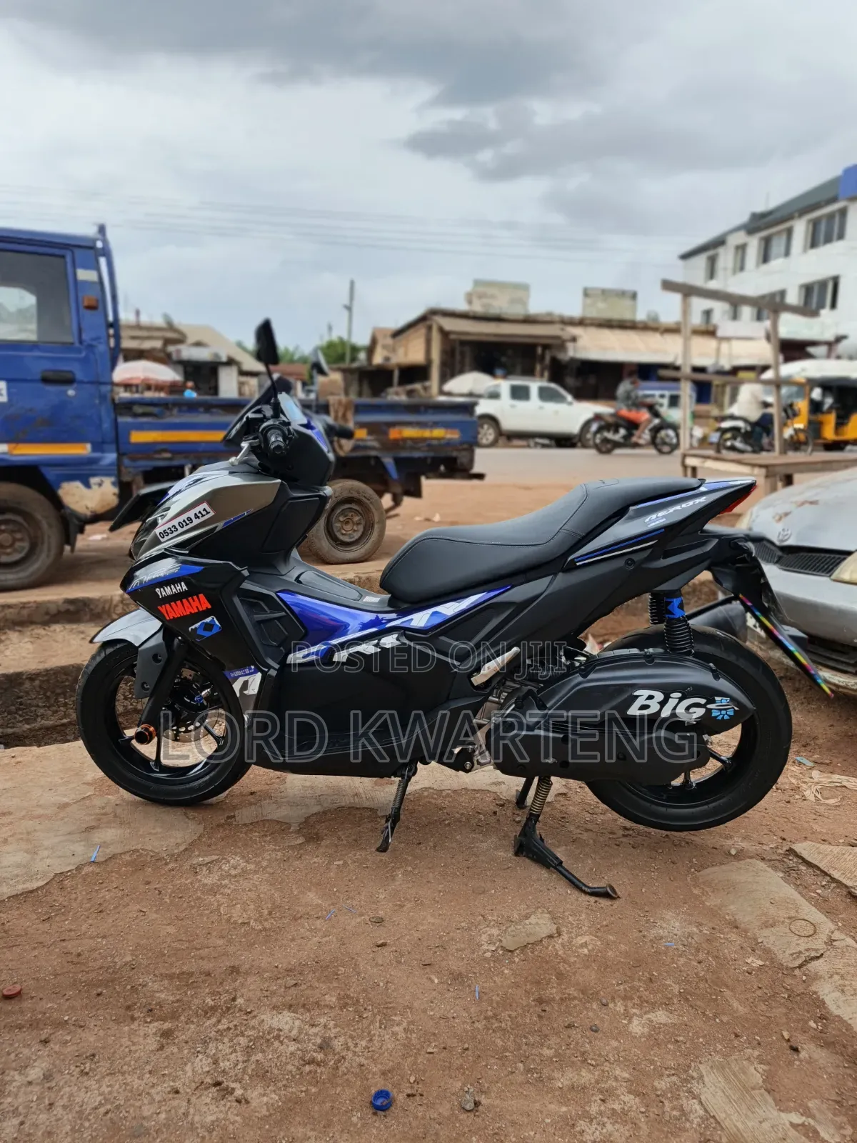Yamaha Aerox 2025 Black