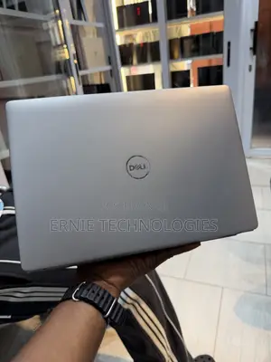 Laptop Dell Latitude 5310 16GB Intel Core i5 SSD 256GB