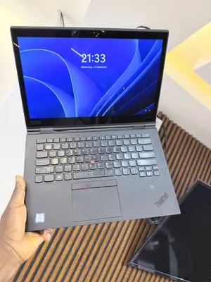 Laptop Lenovo ThinkPad X1 Yoga 16GB Intel Core i7 SSD 256GB