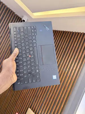 Laptop Lenovo ThinkPad X1 Yoga 16GB Intel Core i7 SSD 256GB