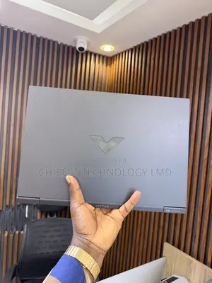 Laptop HP Victus 15 24GB Intel Core i7 SSD 1T