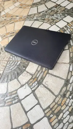 Laptop Dell Latitude 5500 8GB Intel Core i5 SSD 256GB
