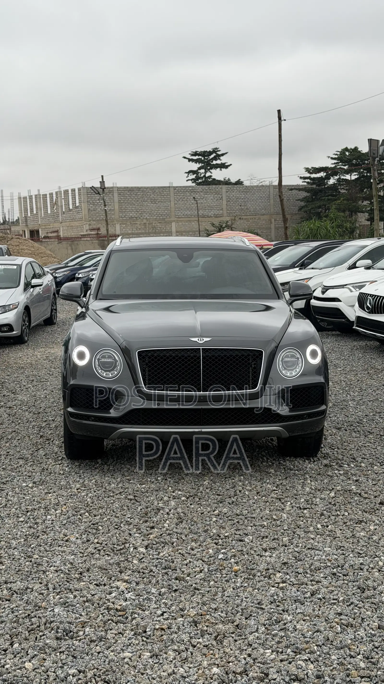 Bentley Bentayga V8 AWD 2020 Gray