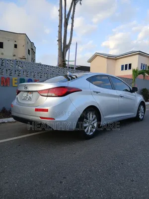 Hyundai Elantra SE 4dr Sedan (1.8L 4cyl 6A) 2015 Silver