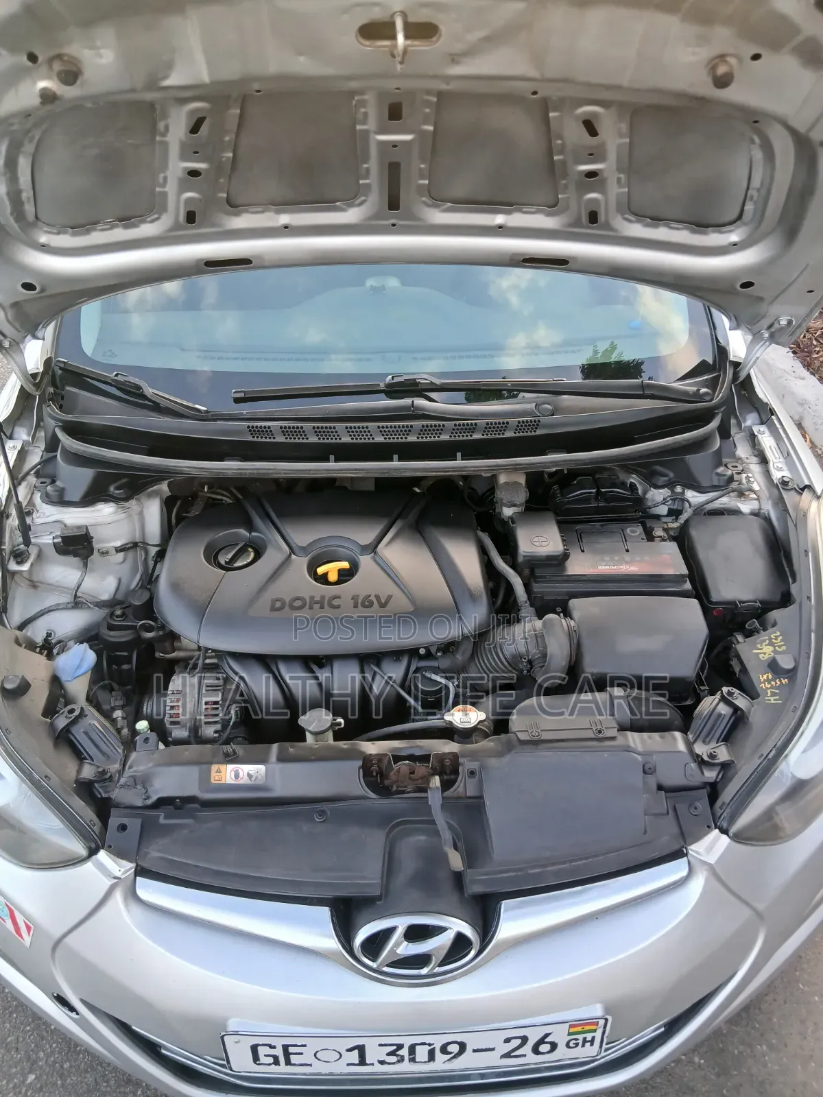 Hyundai Elantra SE 4dr Sedan (1.8L 4cyl 6A) 2015 Silver