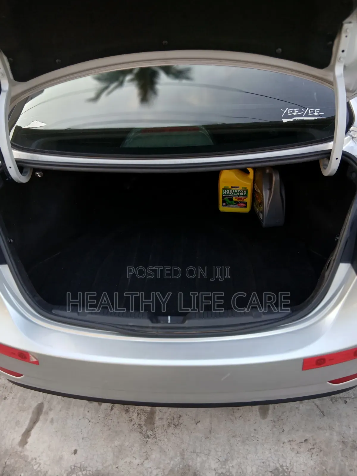 Hyundai Elantra SE 4dr Sedan (1.8L 4cyl 6A) 2015 Silver