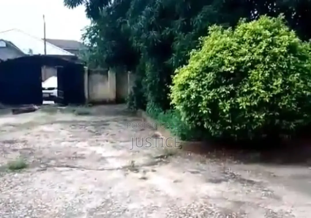 4bdrm House in West Hills Mall Area for rent