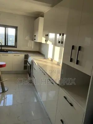 Furnished 3bdrm Apartment in Baah Yard for rent
