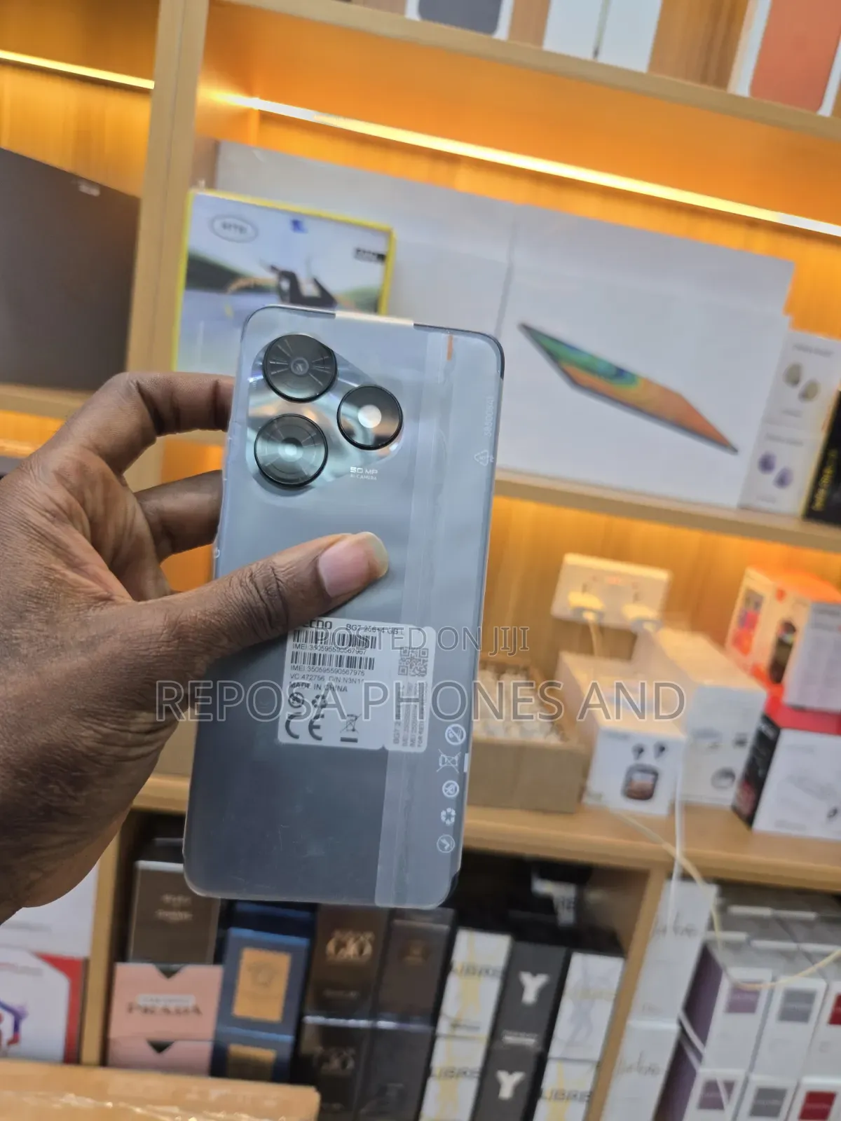 New Tecno Spark 20C 256 GB Graphite