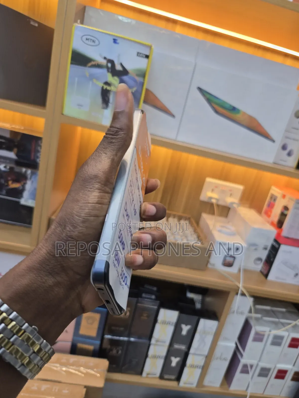 New Tecno Spark 20C 256 GB Graphite
